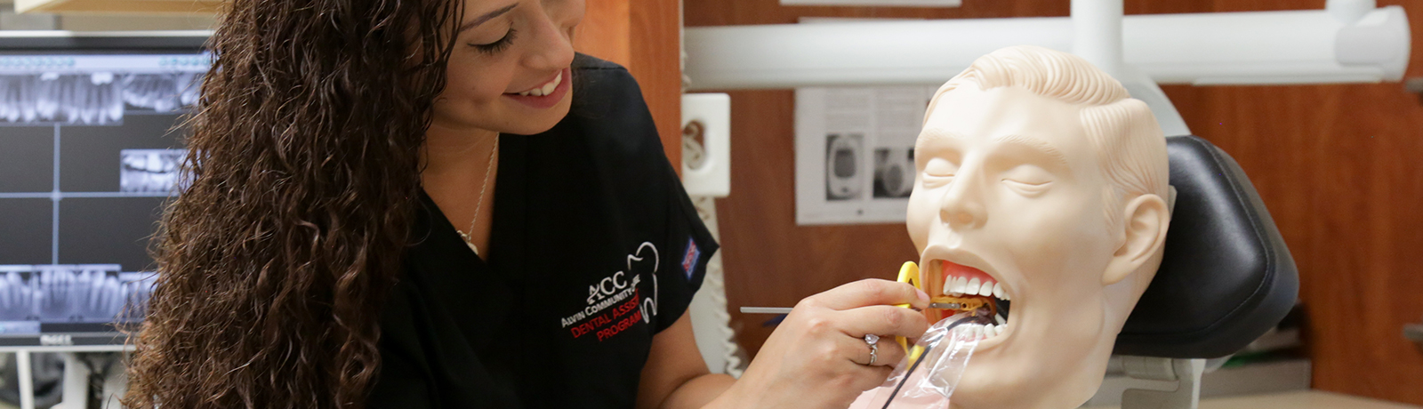 Dental Assistant