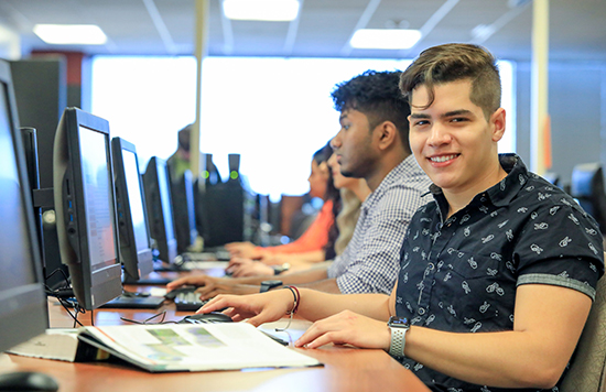 Student in Learning Lab