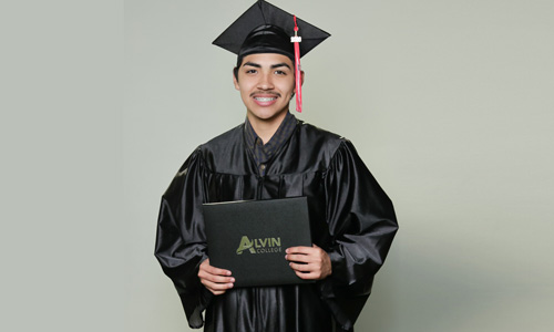 Christopher DeLeon